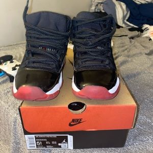 Air Jordan 11 “Bred”